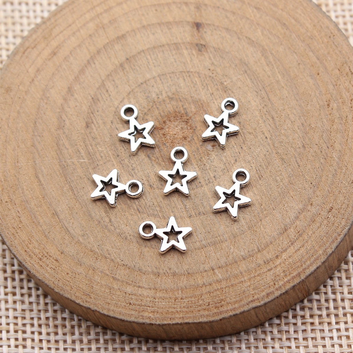 Vintage Fashion Nova - 80pcs 8.5x6.2mm(0.33x0.24inch) Antique Silver Color Star