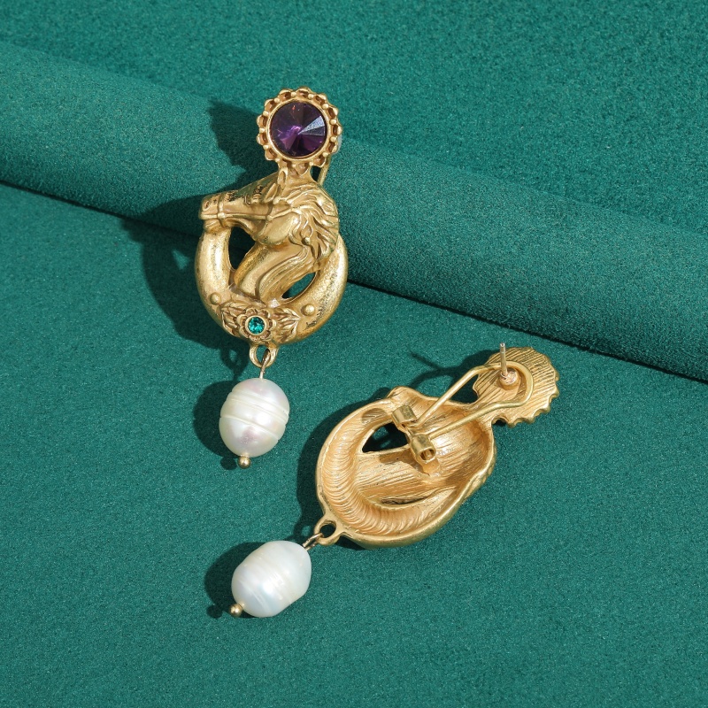 Vintage Purple Crystal Horse H - огляд і ціна Vintage Fashion Jewelry Brands