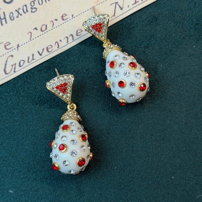 Vintage White Water Droplet Dr - огляд і ціна Vintage Fashion Jewelry Brands